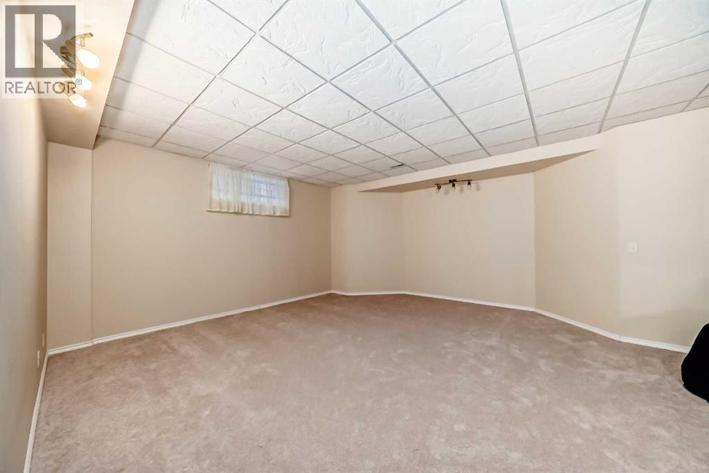 120 Cove Road, Chestermere, Alberta  T1X 1E4 - Photo 34 - A2268328