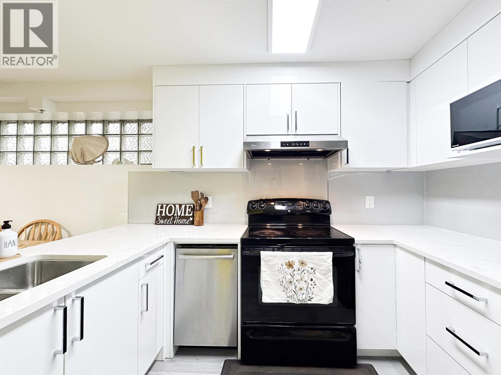 211 22356 Mcintosh Avenue, Maple Ridge, British Columbia  V2X 3C1 - Photo 7 - R3069958