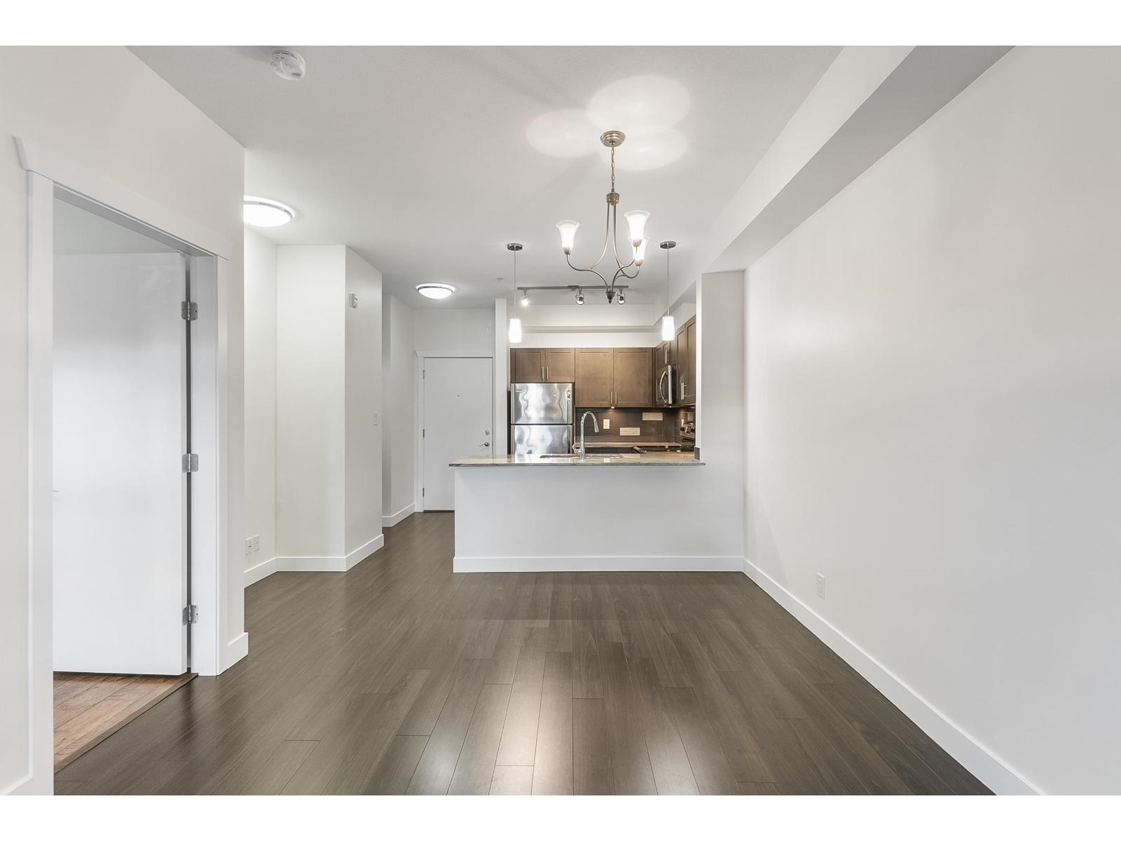 L115 13468 King George Boulevard, Surrey, British Columbia  V3T 0H5 - Photo 31 - R3070019