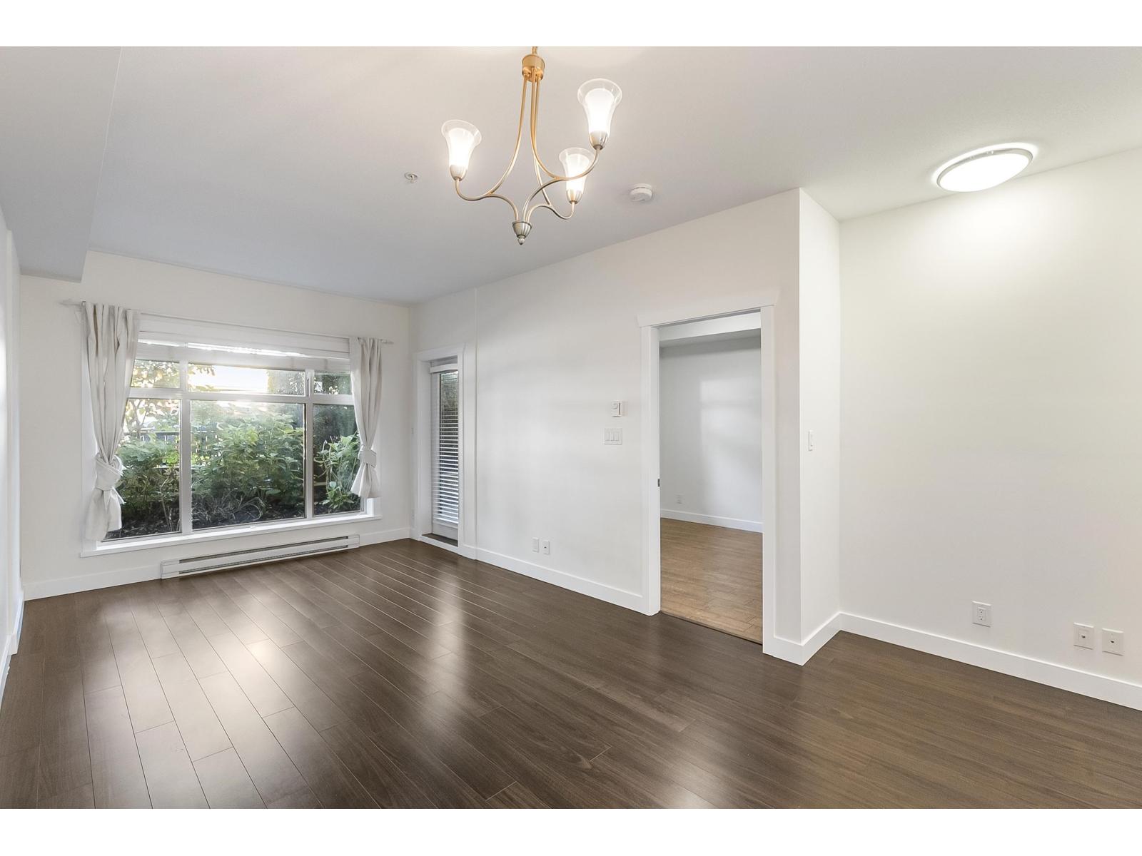 L115 13468 King George Boulevard, Surrey, British Columbia  V3T 0H5 - Photo 3 - R3070019