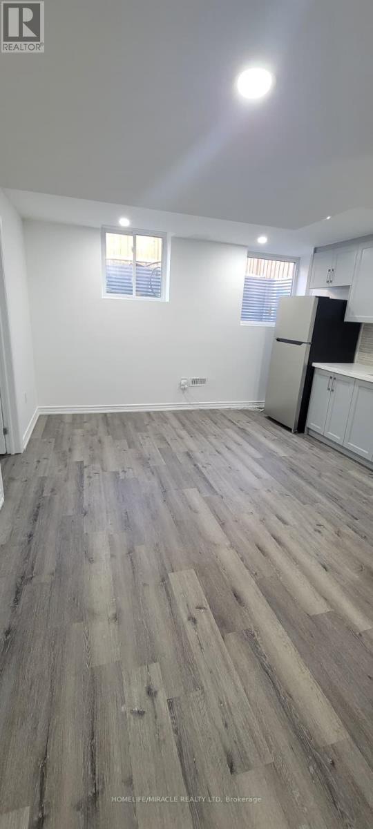 Basement - 1957 Don White Court, Oshawa, Ontario  L1K 1A1 - Photo 3 - E12560860