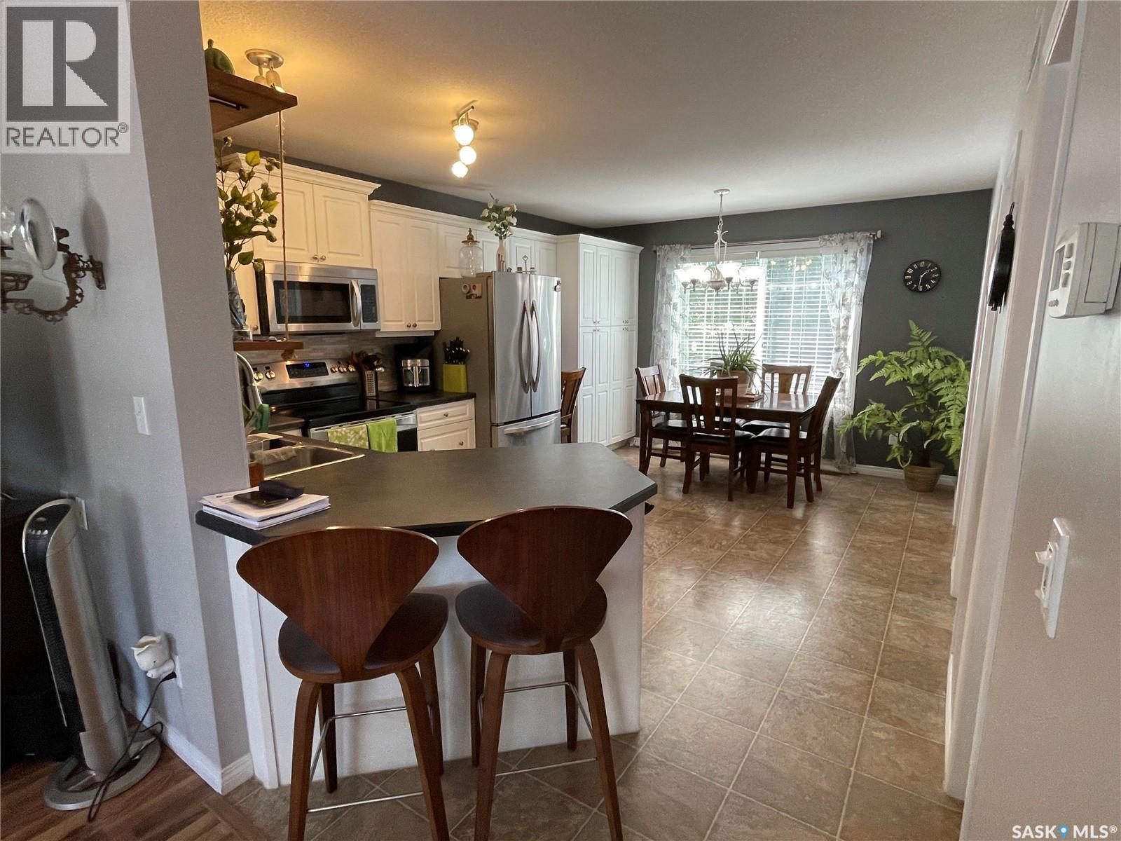 228 Lochrie Crescent, Saskatoon, Saskatchewan  S7M 5E4 - Photo 15 - SK024699