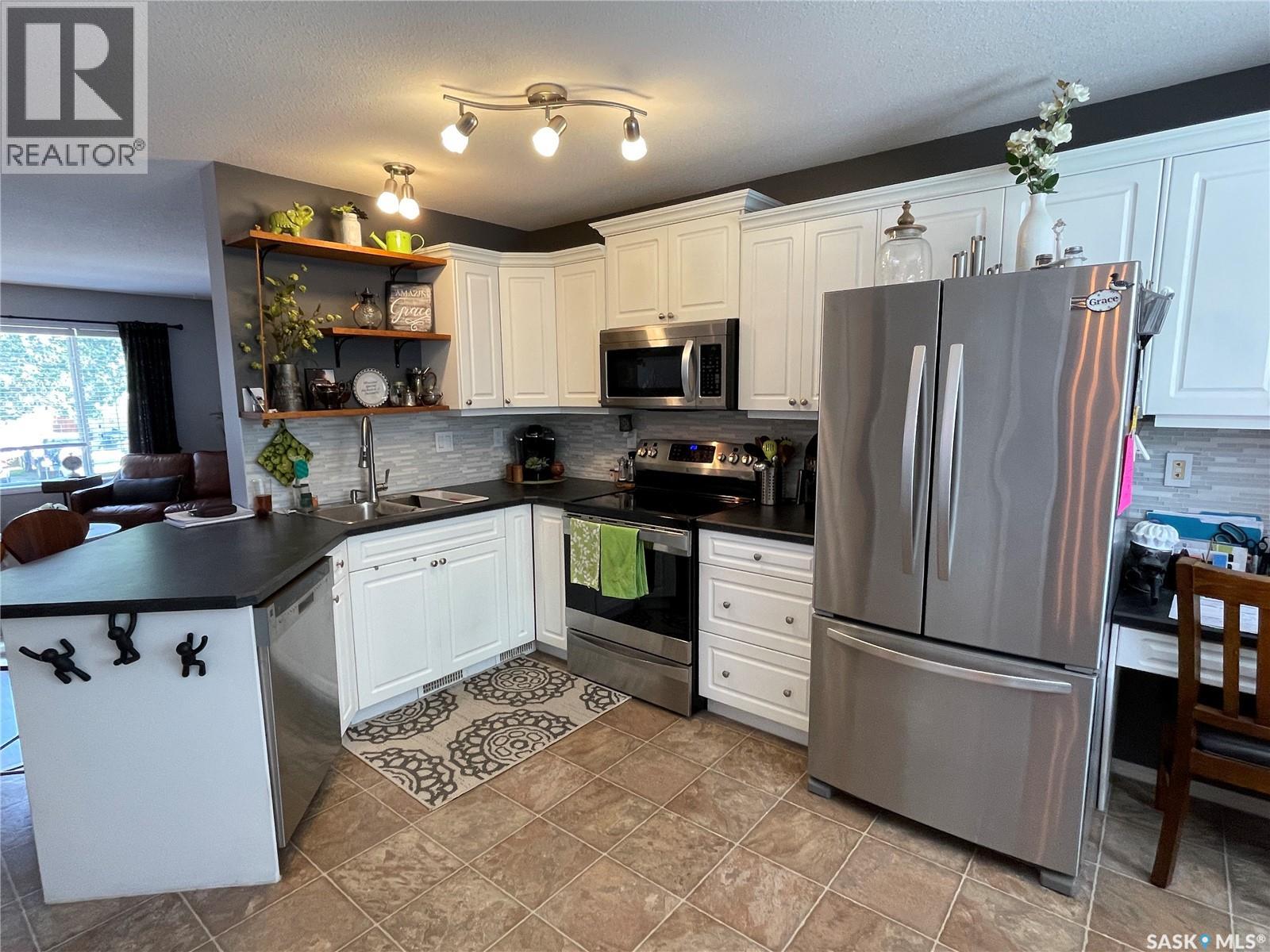 228 Lochrie Crescent, Saskatoon, Saskatchewan  S7M 5E4 - Photo 18 - SK024699