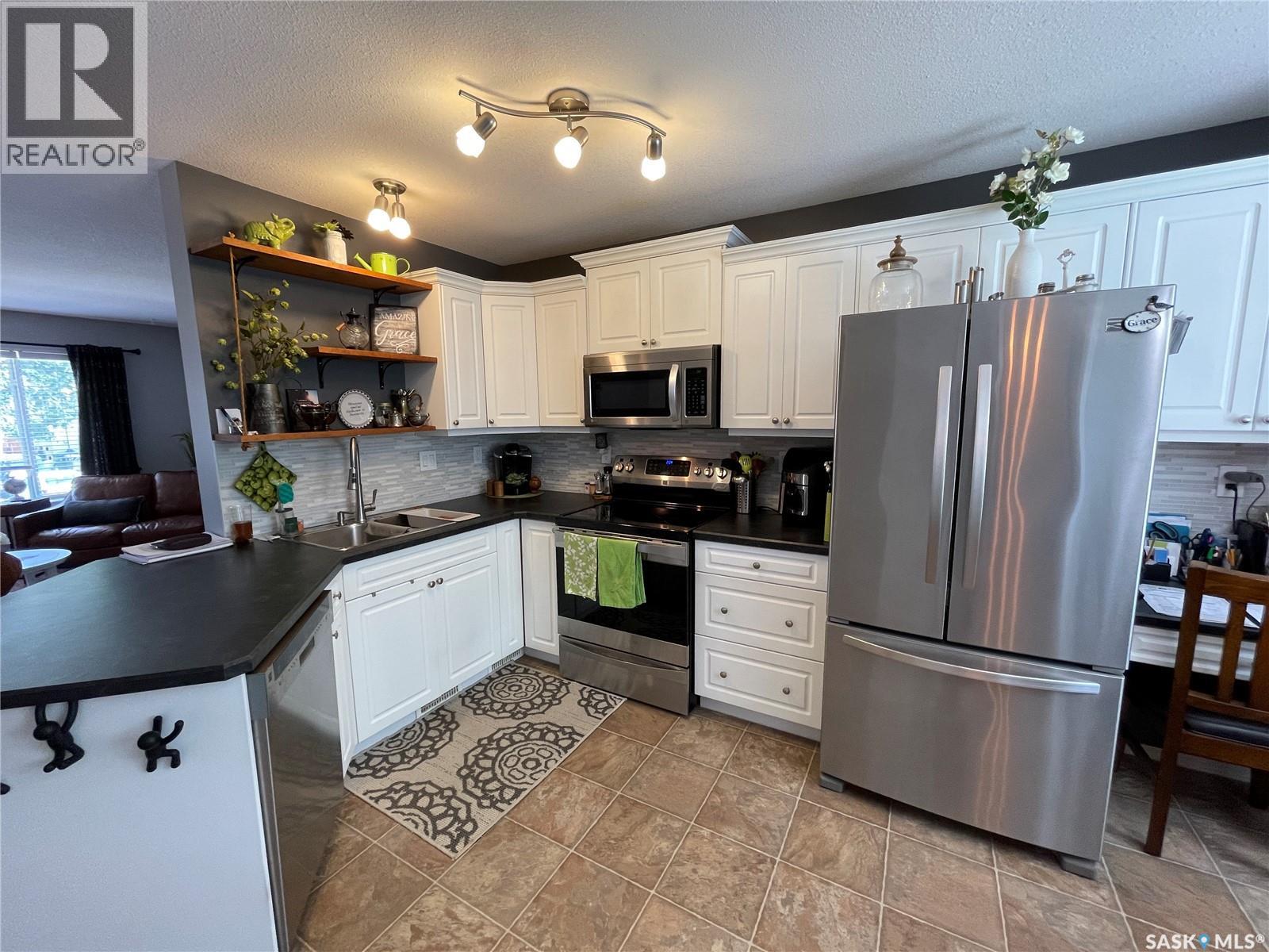 228 Lochrie Crescent, Saskatoon, Saskatchewan  S7M 5E4 - Photo 19 - SK024699