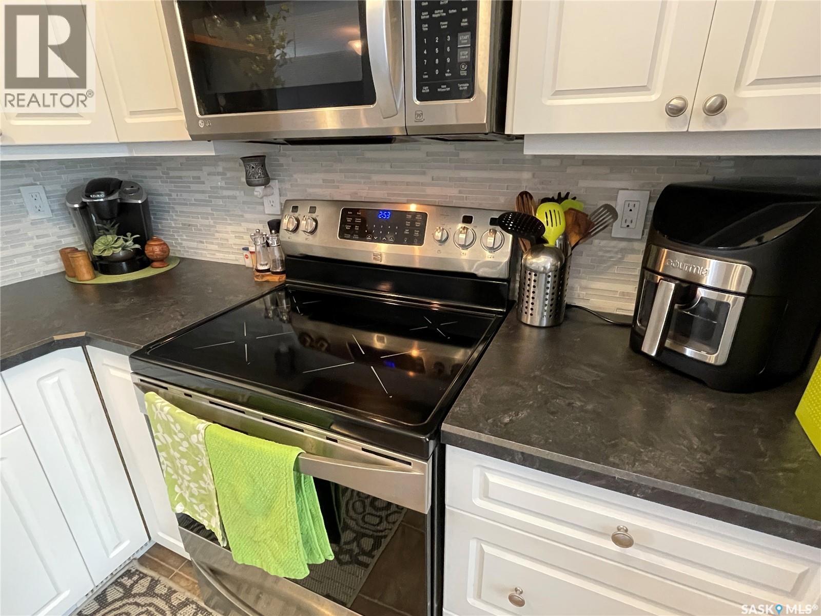 228 Lochrie Crescent, Saskatoon, Saskatchewan  S7M 5E4 - Photo 24 - SK024699