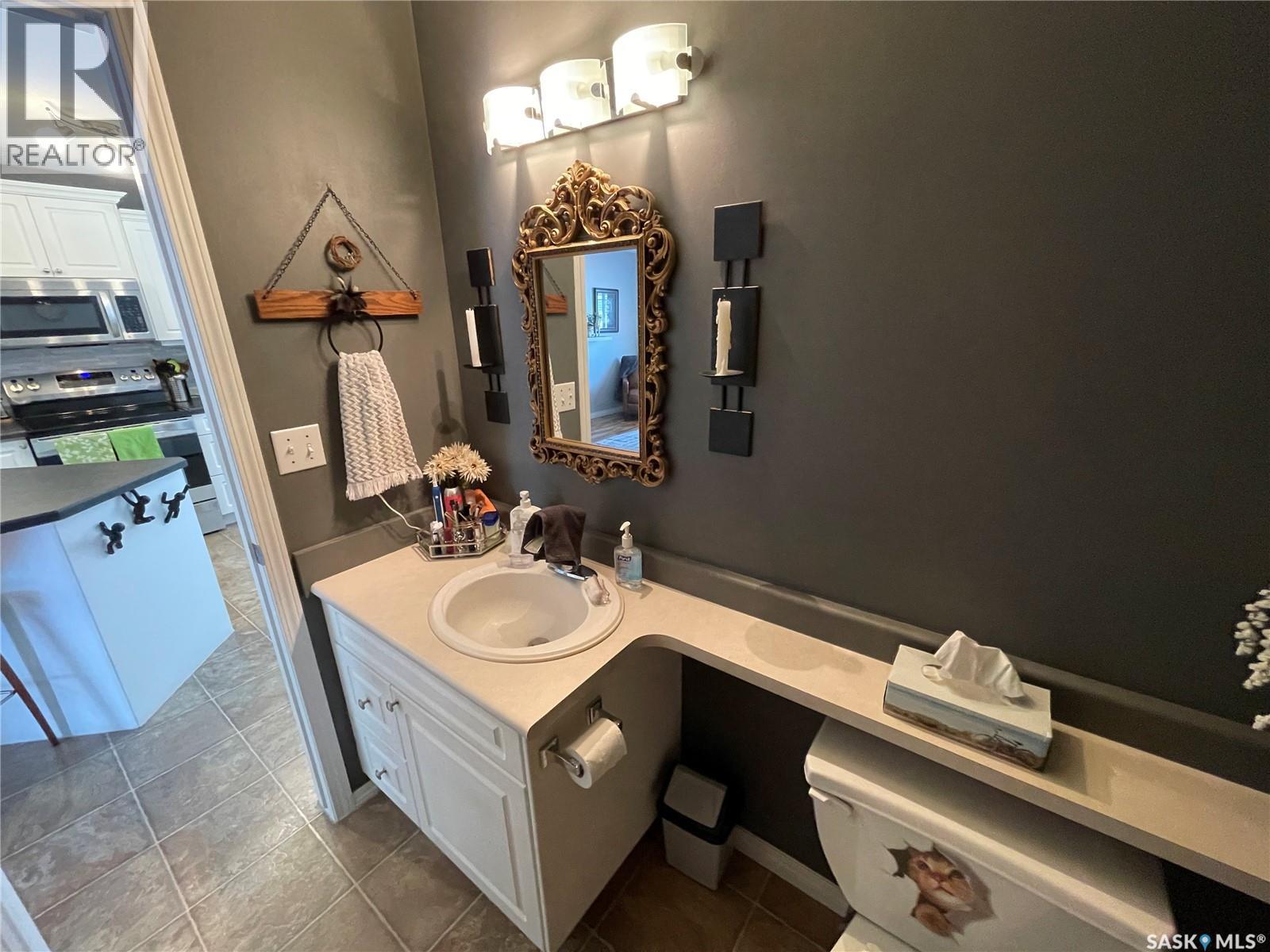 228 Lochrie Crescent, Saskatoon, Saskatchewan  S7M 5E4 - Photo 28 - SK024699