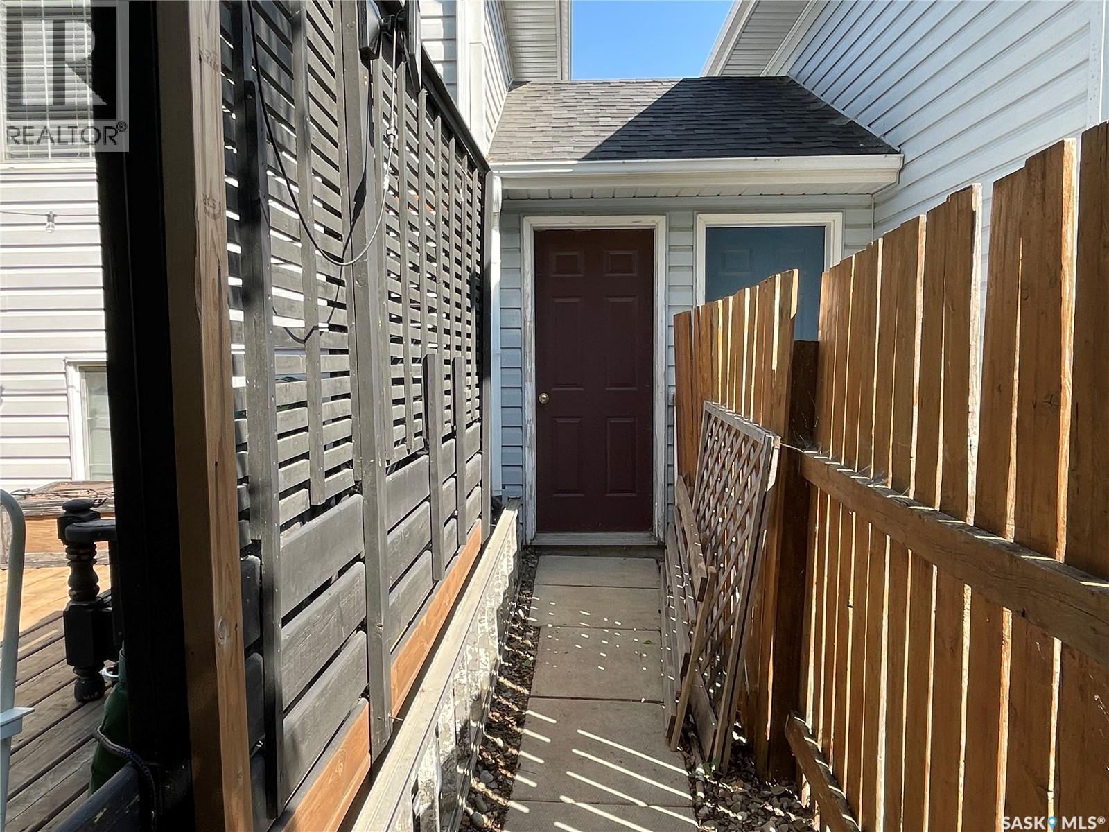 228 Lochrie Crescent, Saskatoon, Saskatchewan  S7M 5E4 - Photo 42 - SK024699