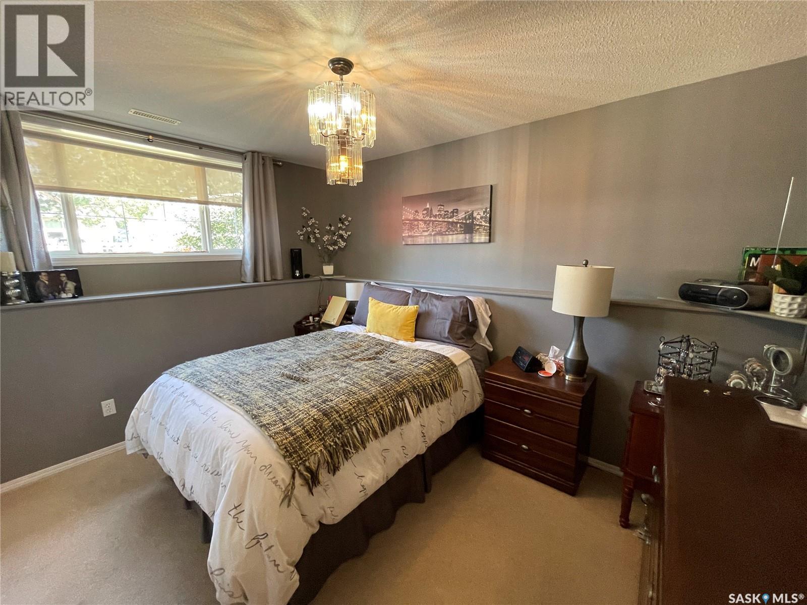 228 Lochrie Crescent, Saskatoon, Saskatchewan  S7M 5E4 - Photo 47 - SK024699