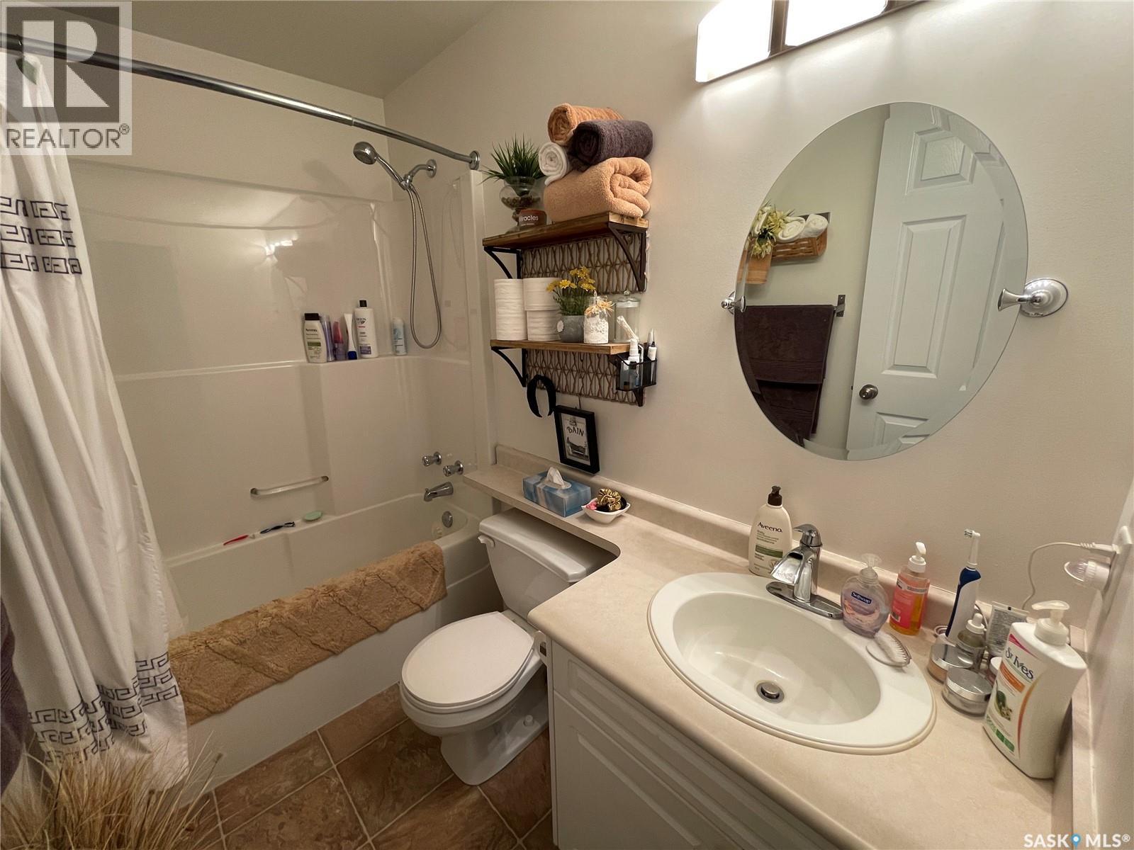 228 Lochrie Crescent, Saskatoon, Saskatchewan  S7M 5E4 - Photo 50 - SK024699