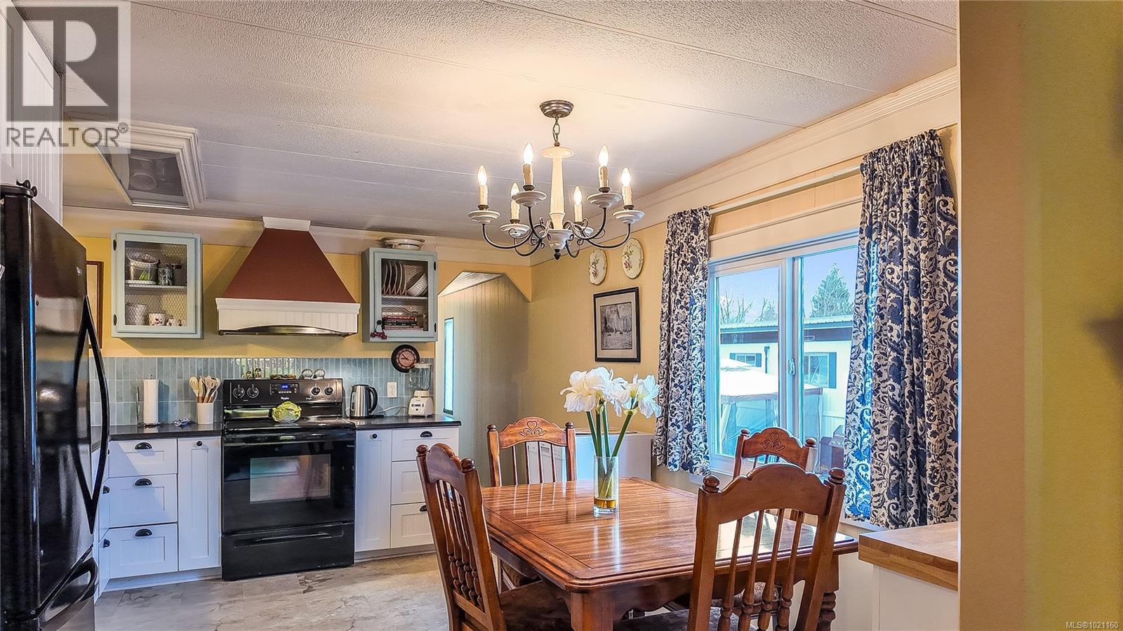 42 951 Homewood Rd, Campbell River, British Columbia  V9W 3N7 - Photo 4 - 1021160