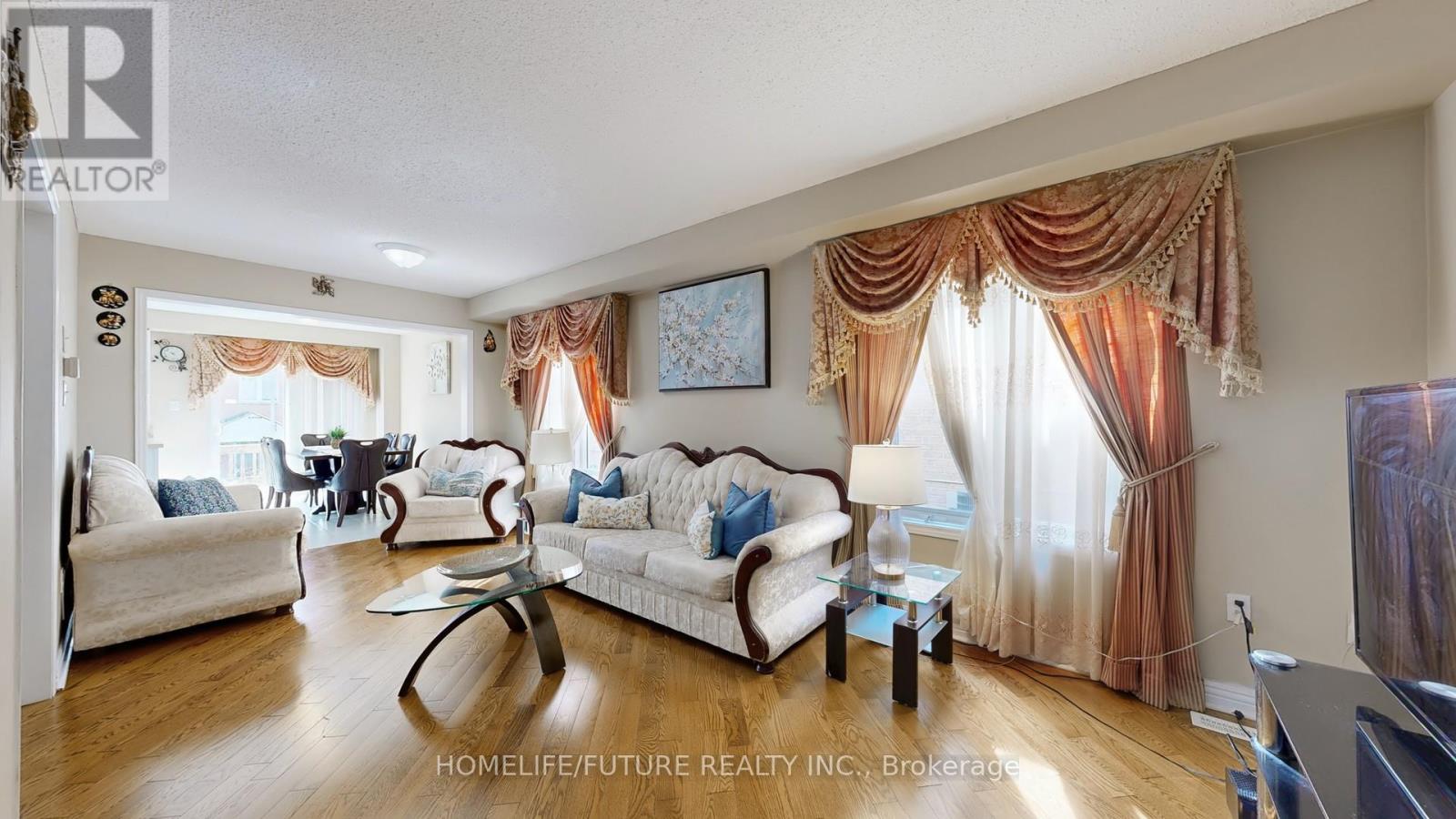 19 Charles Brown Road, Markham, Ontario  L3S 4T3 - Photo 7 - N12577046