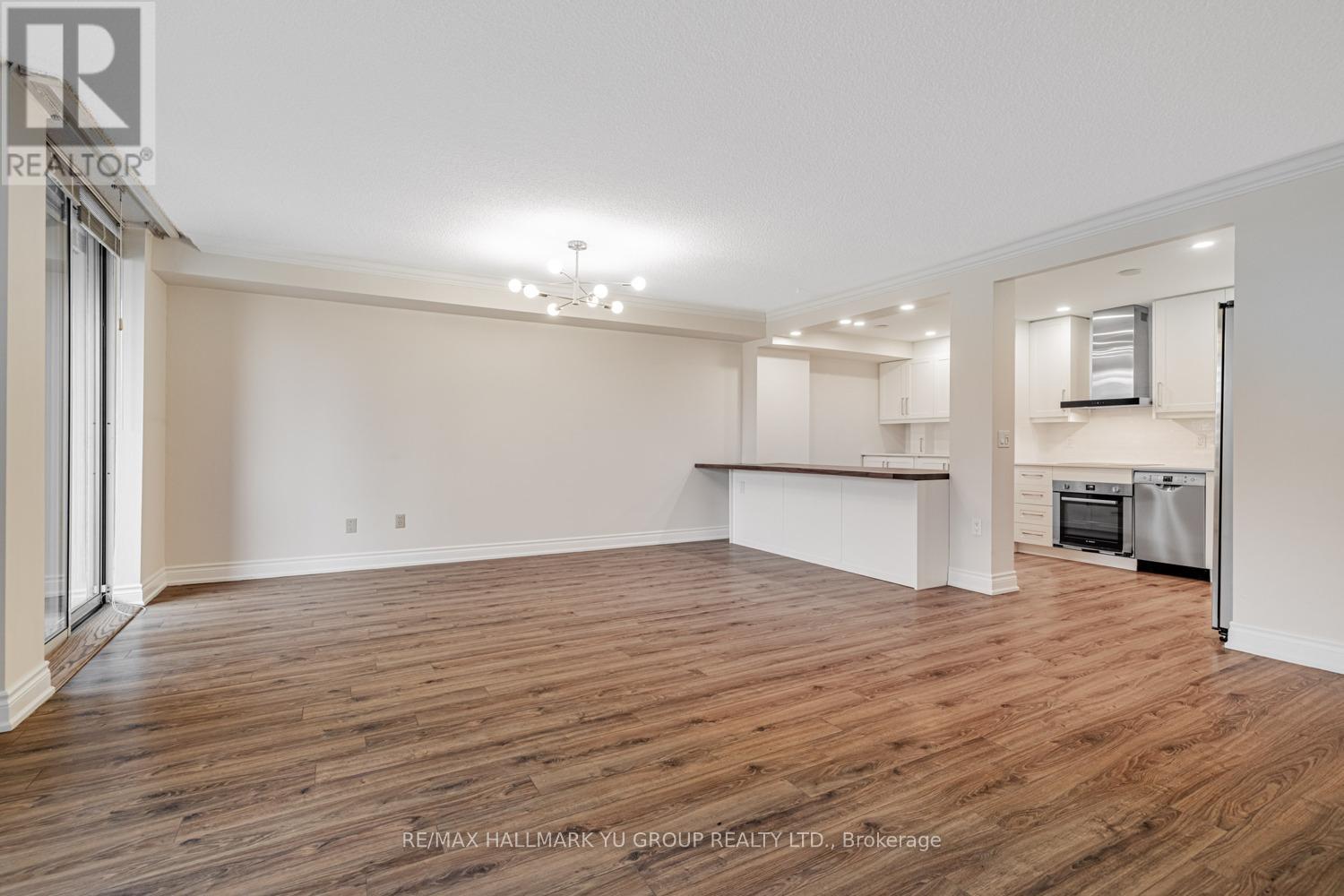 509 - 60 Inverlochy Boulevard, Markham, Ontario  L3T 4T7 - Photo 3 - N12577066