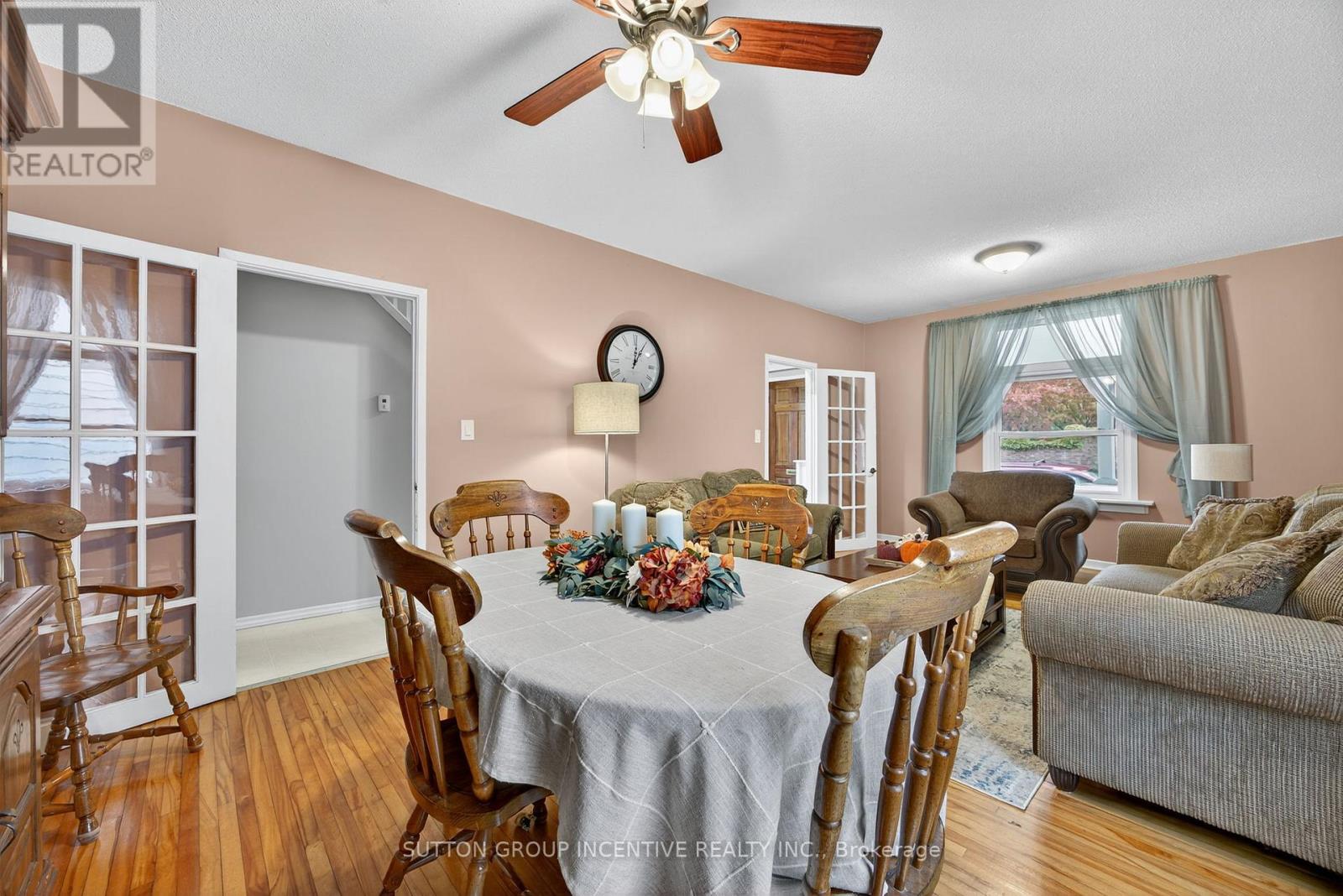 115 Mary Street, Orillia, Ontario  L3V 3E1 - Photo 9 - S12577050