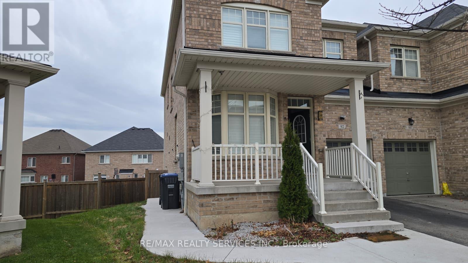 92 Allegro Drive, Brampton, Ontario  L6Y 5Y3 - Photo 33 - W12577016