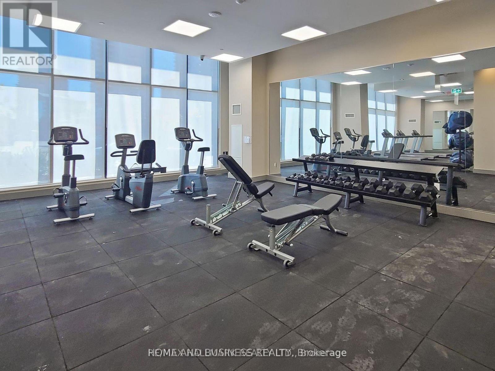 1809 - 15 Watergarden Drive, Mississauga, Ontario  L5R 1B2 - Photo 19 - W12455938