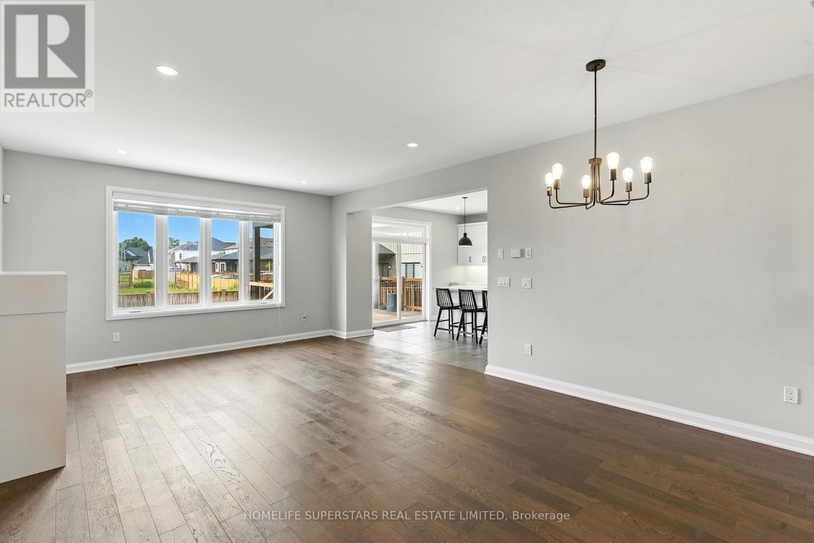 7394 Sherrilee Crescent, Niagara Falls, Ontario  L2H 3T4 - Photo 13 - X12577014