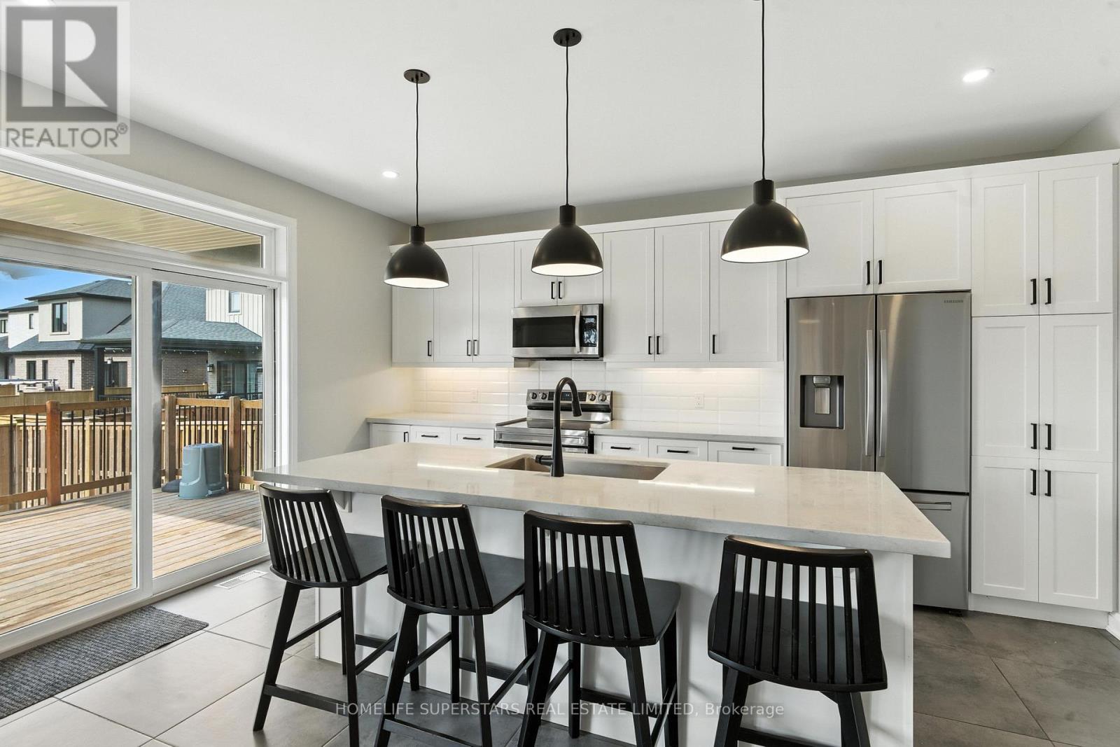 7394 Sherrilee Crescent, Niagara Falls, Ontario  L2H 3T4 - Photo 15 - X12577014