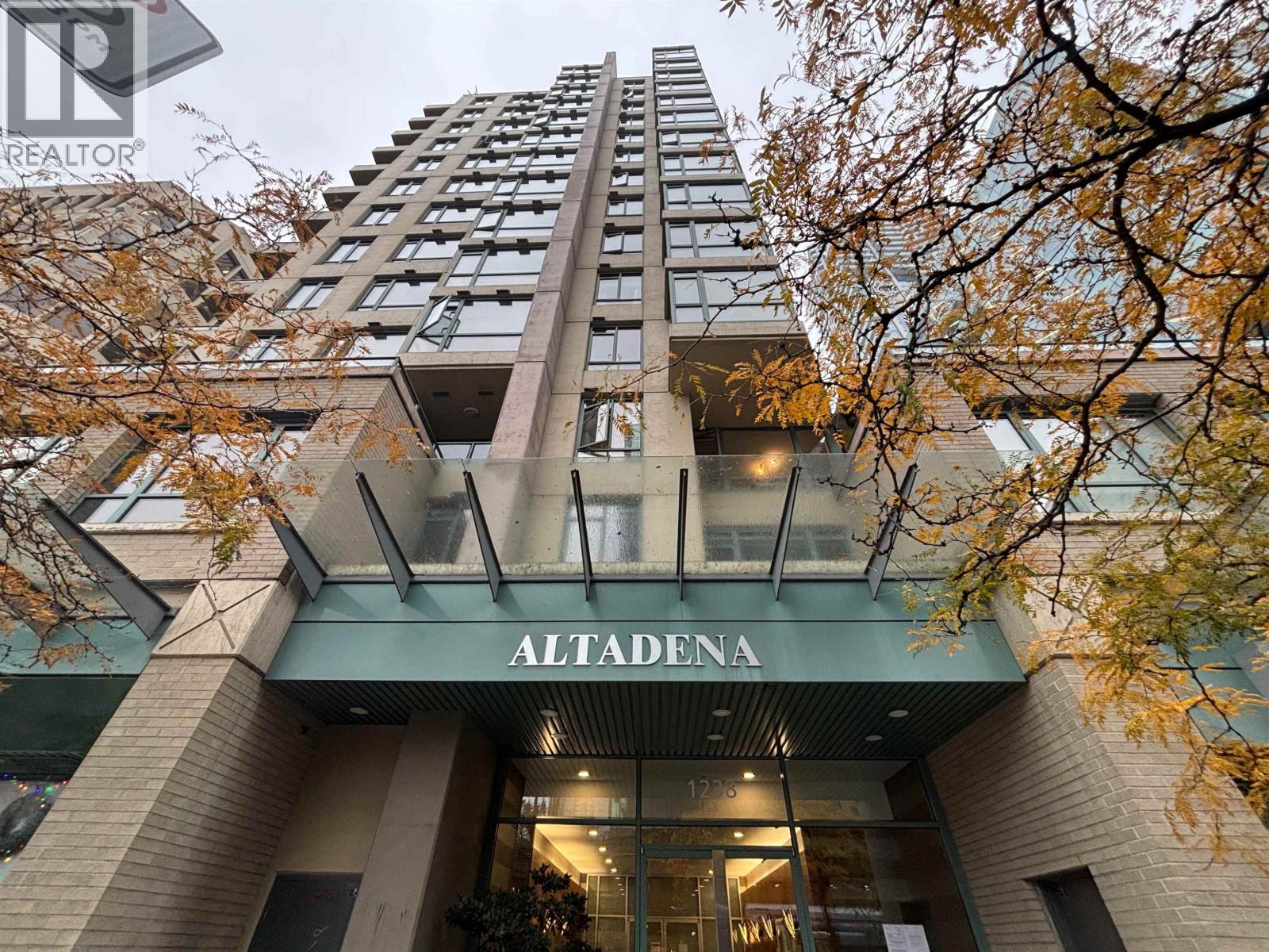 703 1238 BURRARD STREET, Vancouver, British Columbia