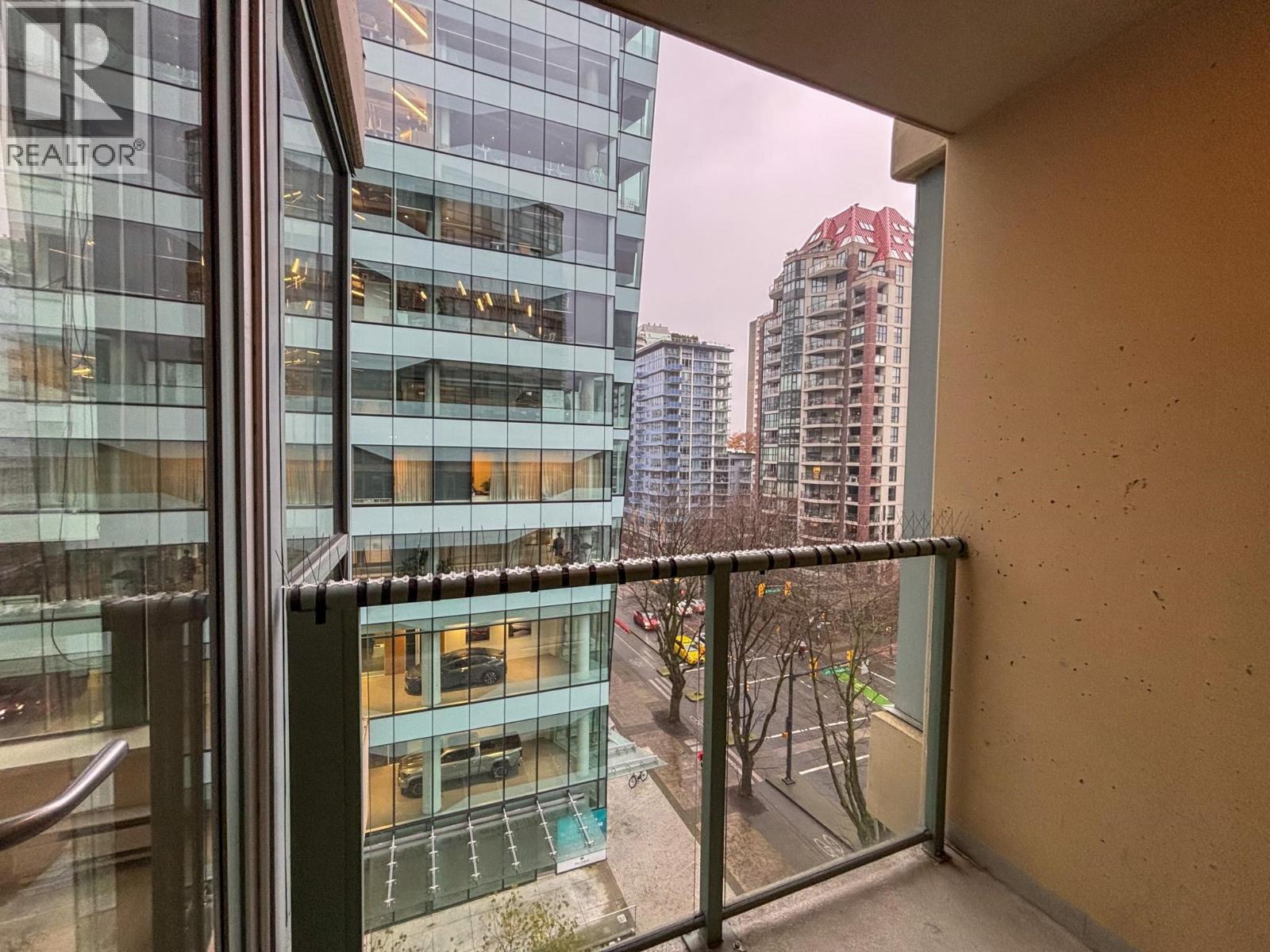 703 1238 Burrard Street, Vancouver, British Columbia  V6Z 3E1 - Photo 17 - R3070144