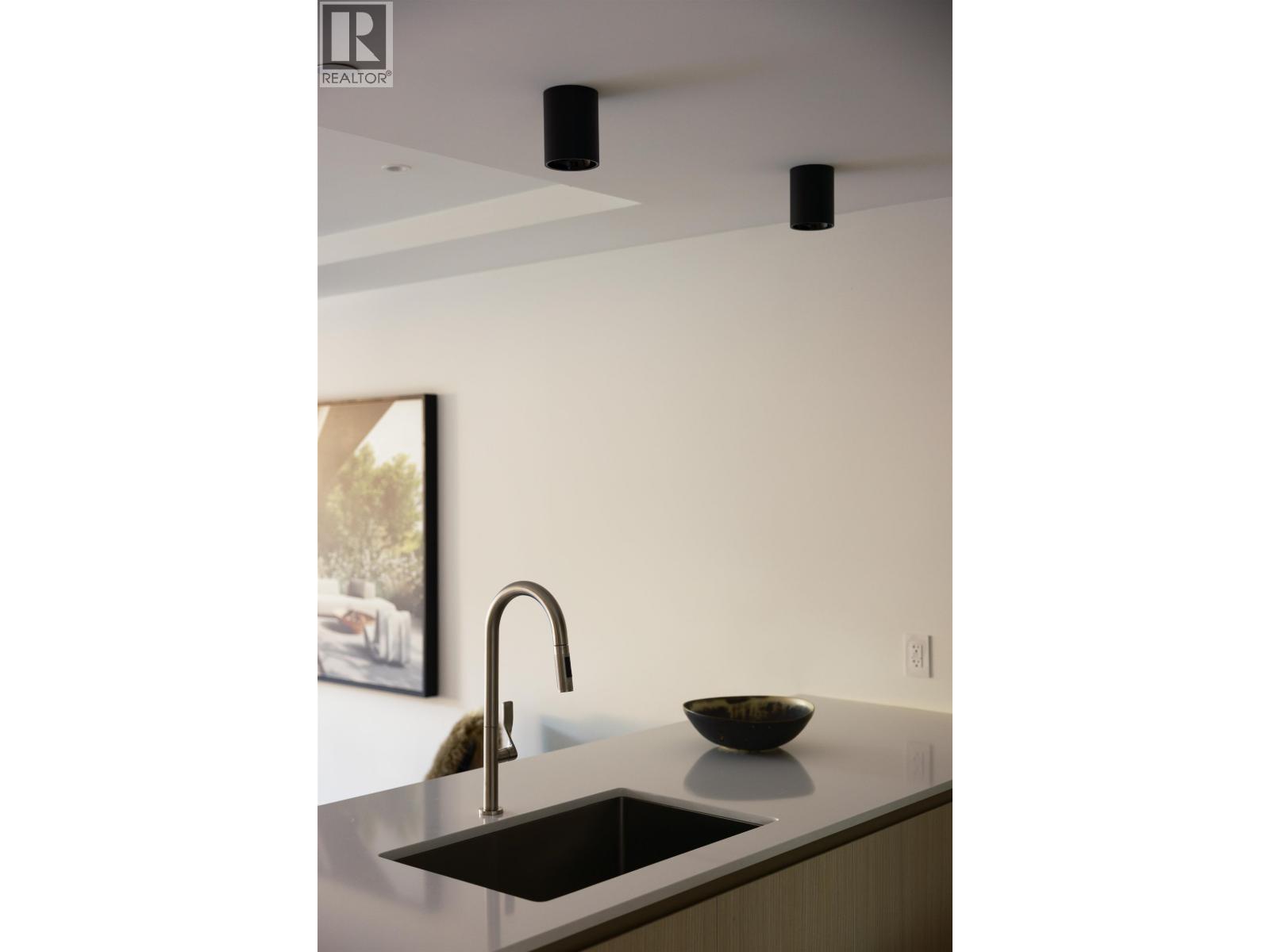 772 W 27th Avenue, Vancouver, British Columbia  V5V 2K9 - Photo 11 - R3070150