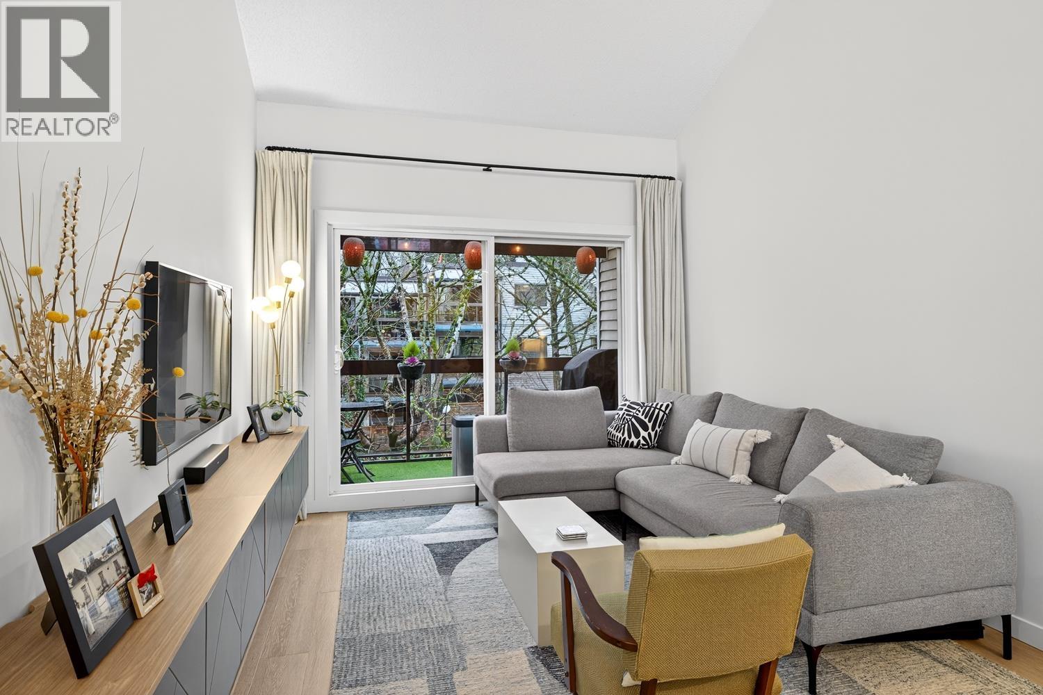 314 1429 E 4th Avenue, Vancouver, British Columbia  V5N 1J6 - Photo 12 - R3070169