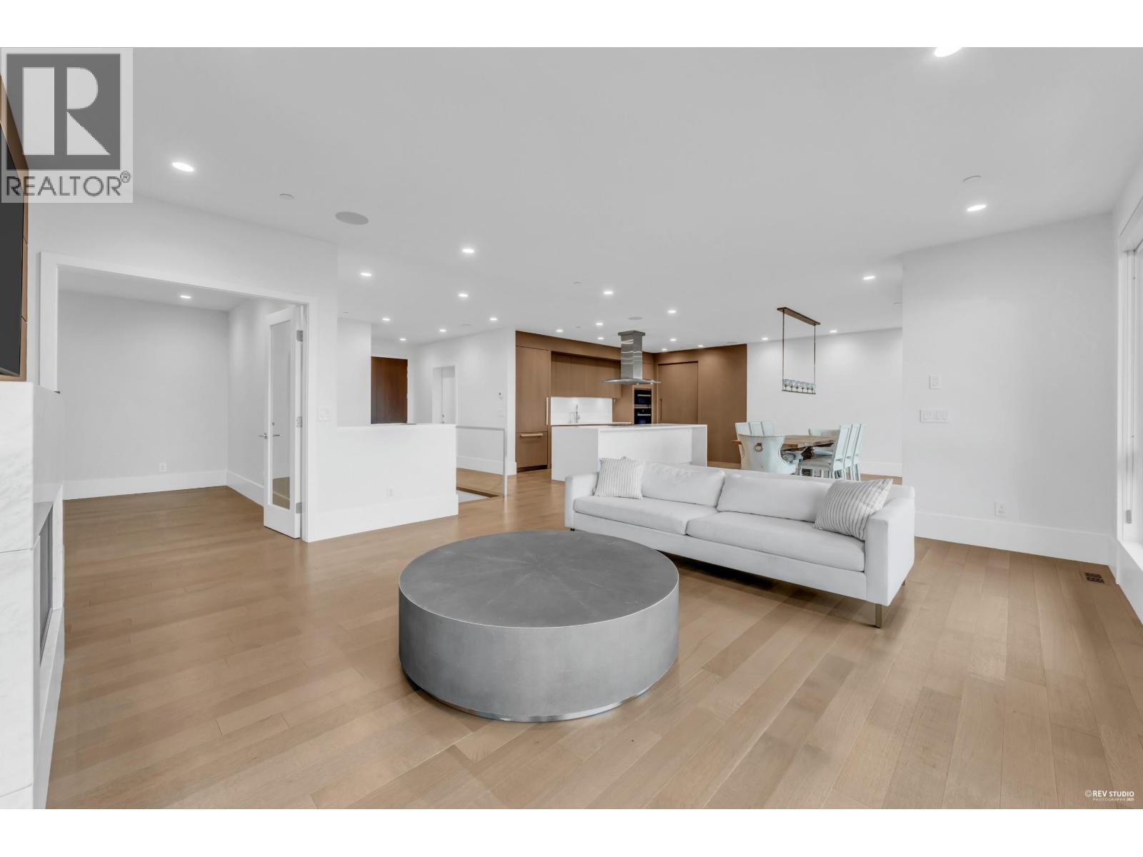 3018 Burfield Place, West Vancouver, British Columbia  V7S 0A9 - Photo 4 - R3069632