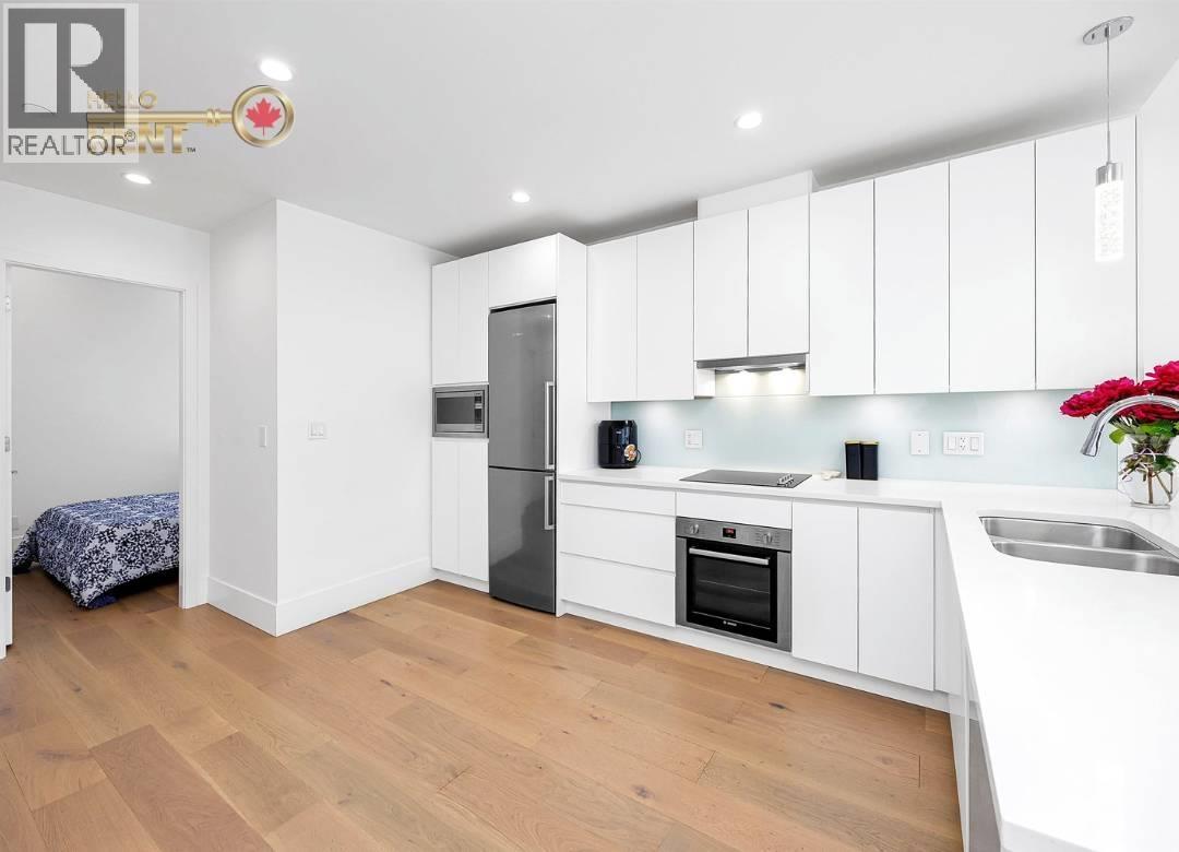 105 1591 Bowser Avenue, North Vancouver, British Columbia  V7P 2Y4 - Photo 4 - R3070156