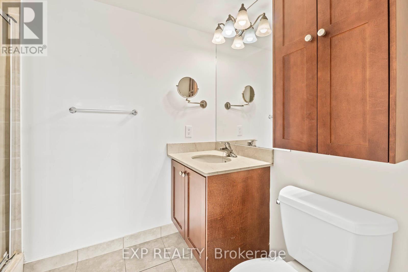 1101 - 60 St Clair Avenue W, Toronto, Ontario  M4V 1M7 - Photo 15 - C12409203