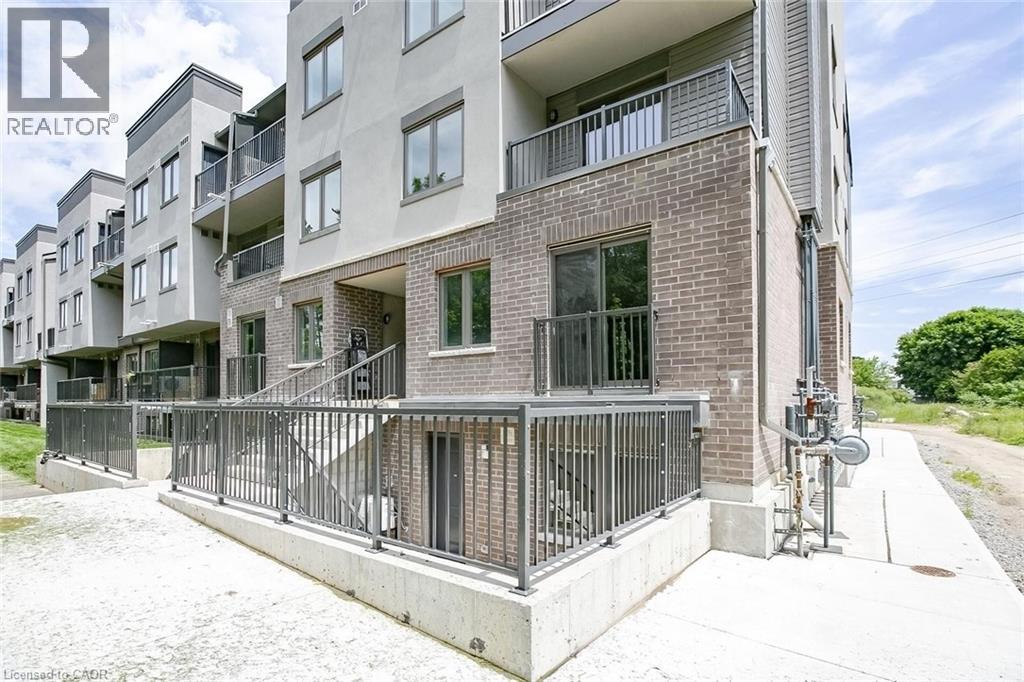 370 Fisher Mills Road Unit# 63, Cambridge, Ontario  N3C 4N5 - Photo 3 - 40790038