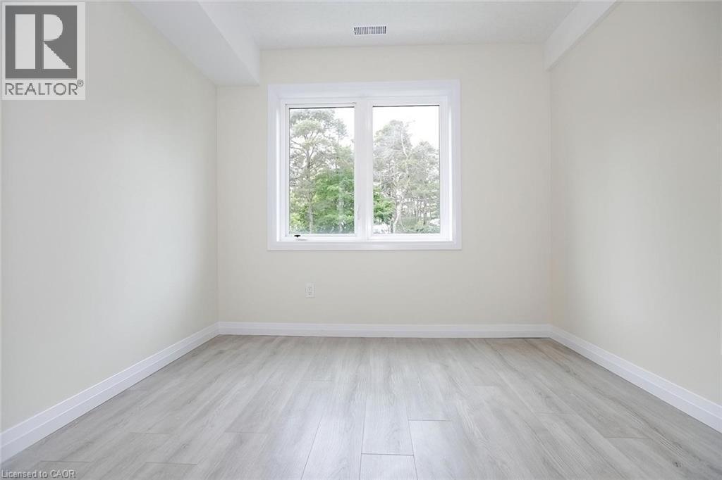 370 Fisher Mills Road Unit# 63, Cambridge, Ontario  N3C 4N5 - Photo 39 - 40790038