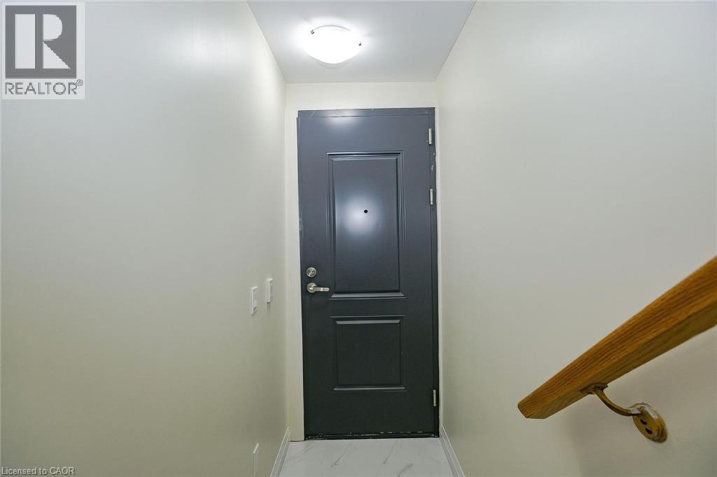 370 Fisher Mills Road Unit# 63, Cambridge, Ontario  N3C 4N5 - Photo 6 - 40790038