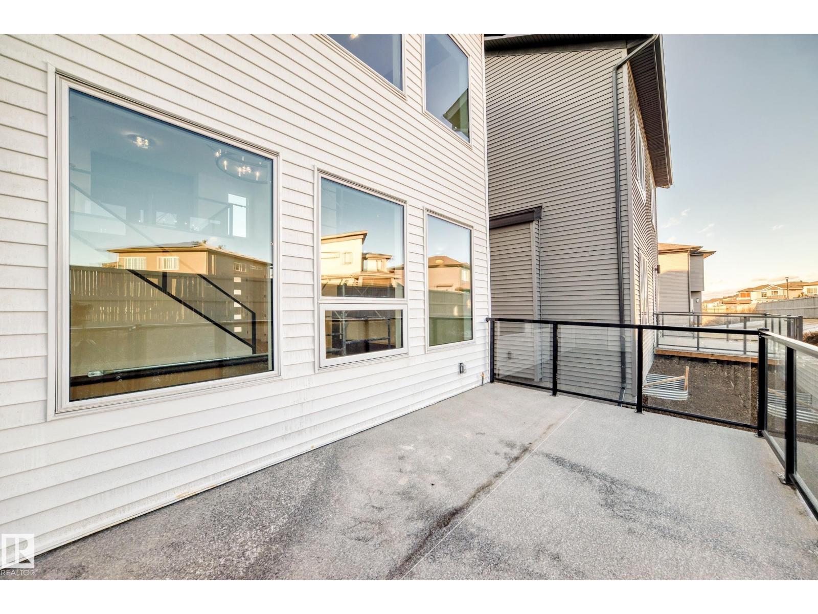 7025 Kiviaq Cr Sw, Edmonton, Alberta  T6W 5R2 - Photo 4 - E4466005