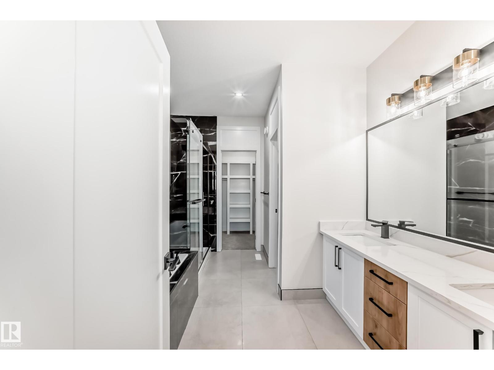 7025 Kiviaq Cr Sw, Edmonton, Alberta  T6W 5R2 - Photo 33 - E4466005