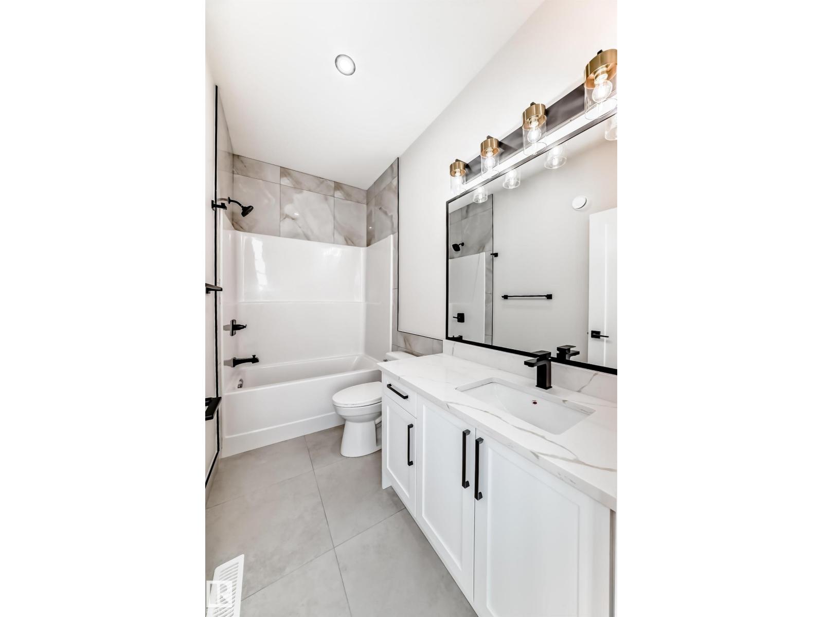 7025 Kiviaq Cr Sw, Edmonton, Alberta  T6W 5R2 - Photo 51 - E4466005