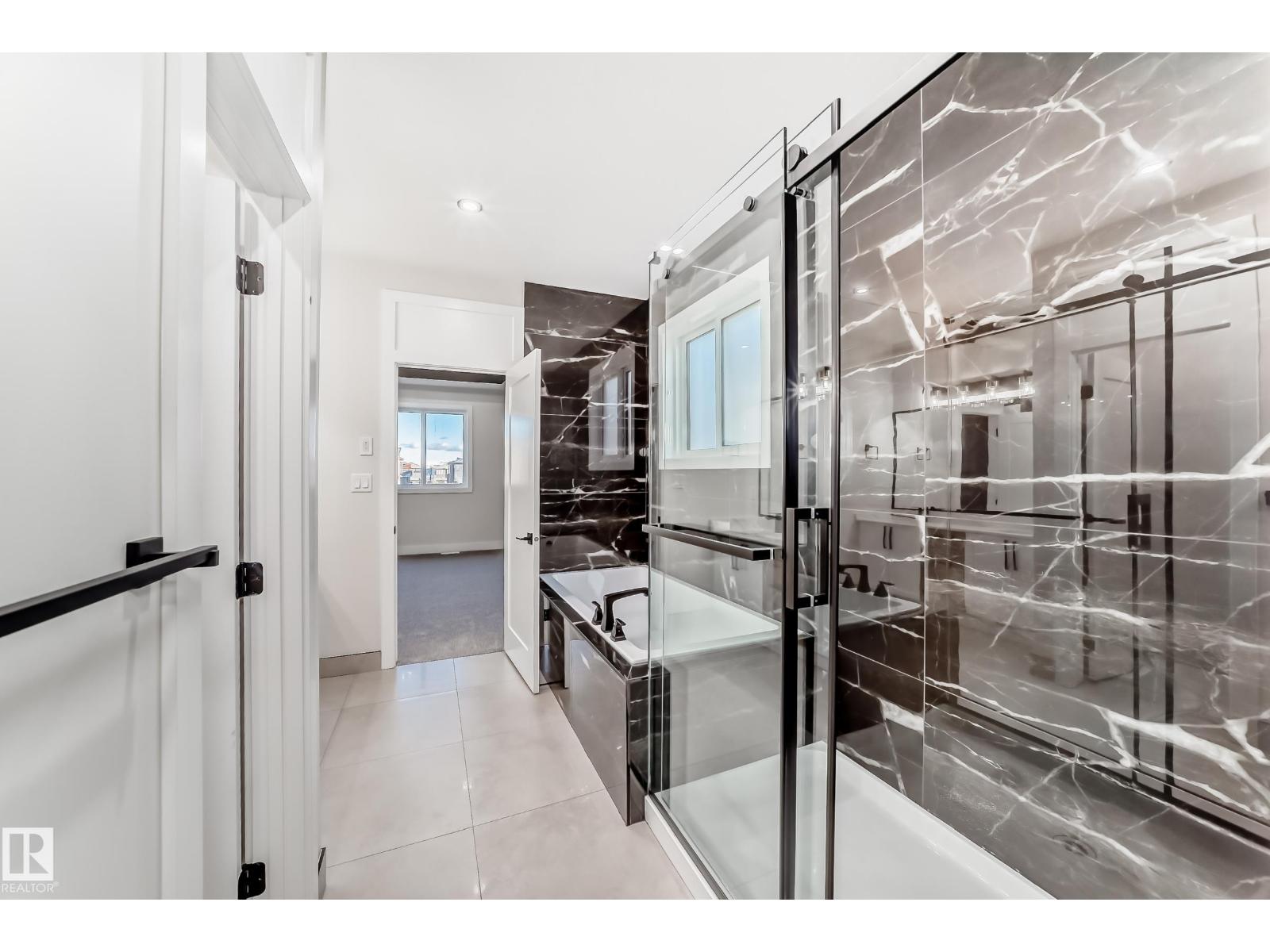 7025 Kiviaq Cr Sw, Edmonton, Alberta  T6W 5R2 - Photo 45 - E4466005