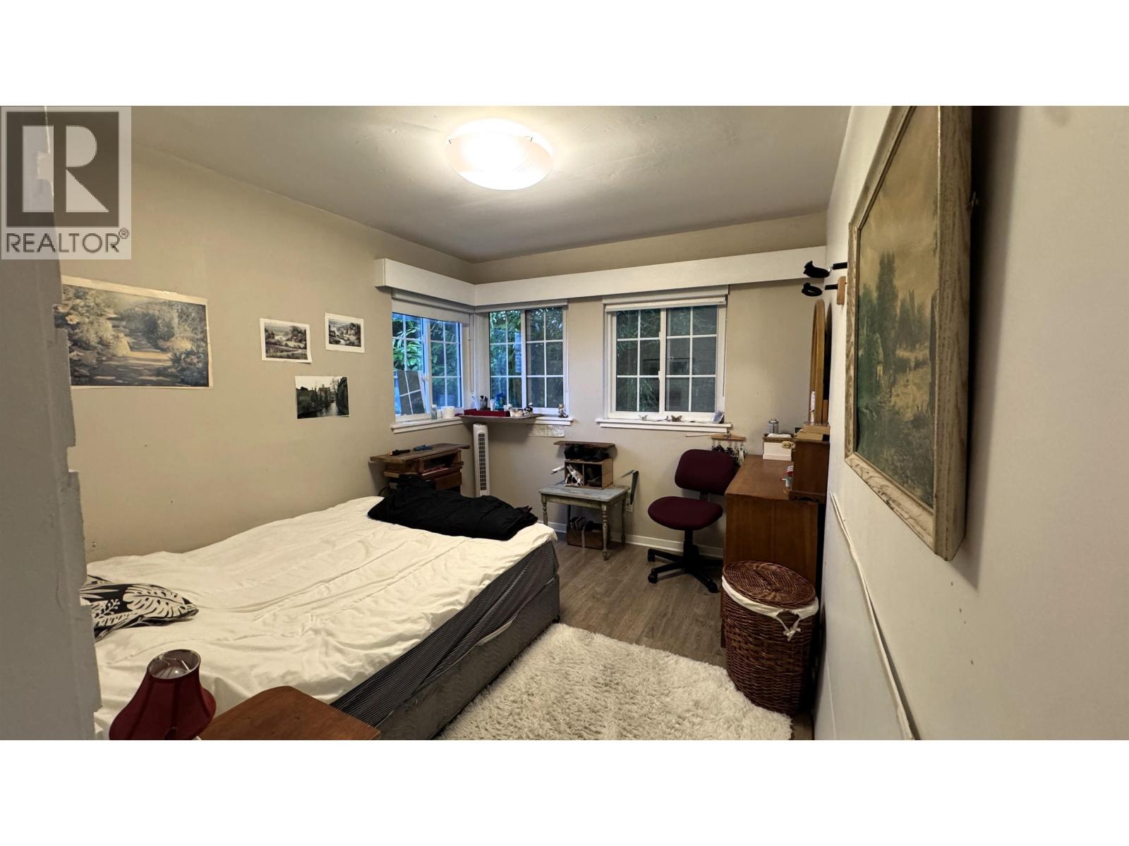 2071 Deep Cove Road, North Vancouver, British Columbia  V7G 1S8 - Photo 7 - R3070110