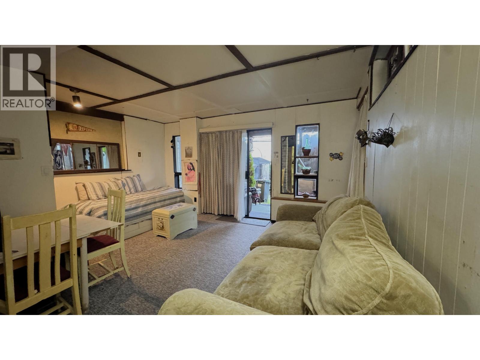 2071 Deep Cove Road, North Vancouver, British Columbia  V7G 1S8 - Photo 11 - R3070110