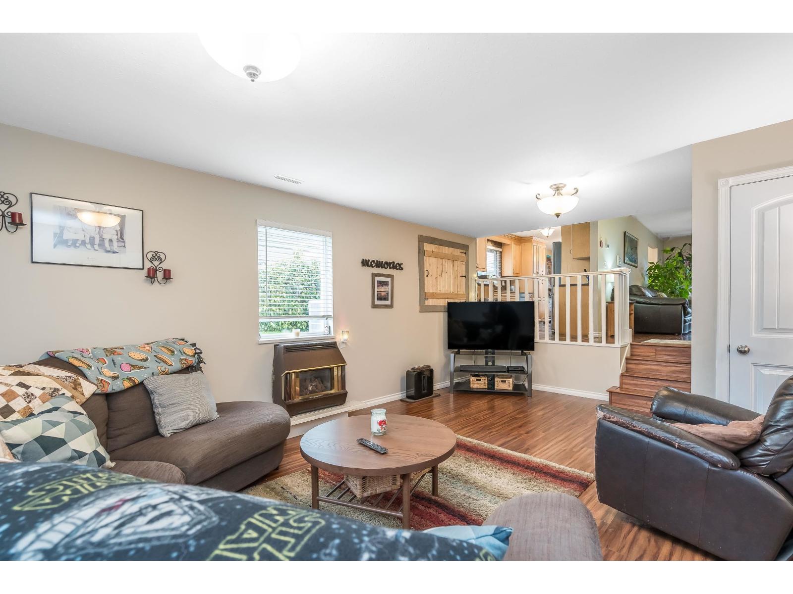 35183 Ewert Avenue, Mission, British Columbia  V2V 6S7 - Photo 12 - R3069907