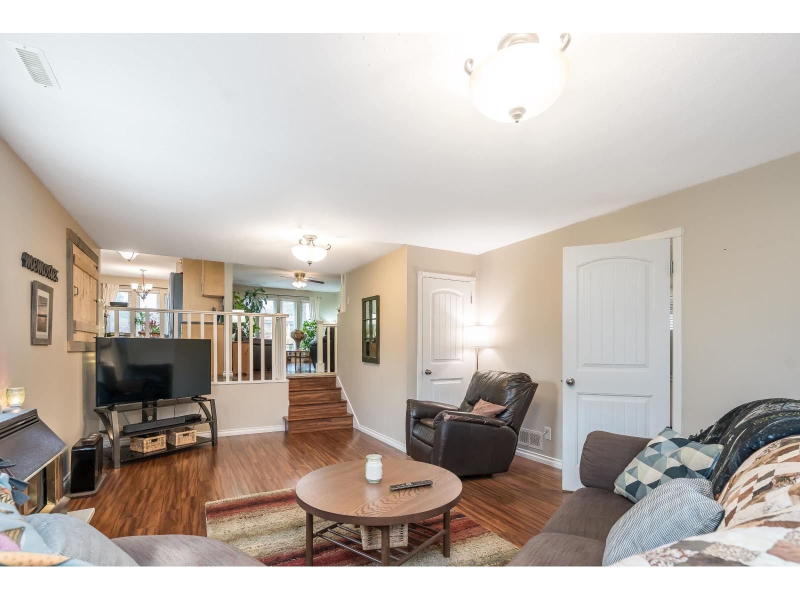 35183 Ewert Avenue, Mission, British Columbia  V2V 6S7 - Photo 14 - R3069907