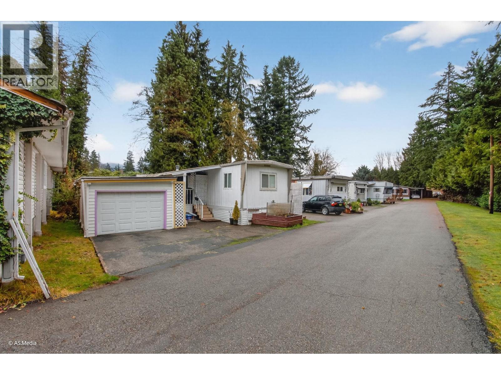 52 4200 DEWDNEY TRUNK ROAD, Coquitlam