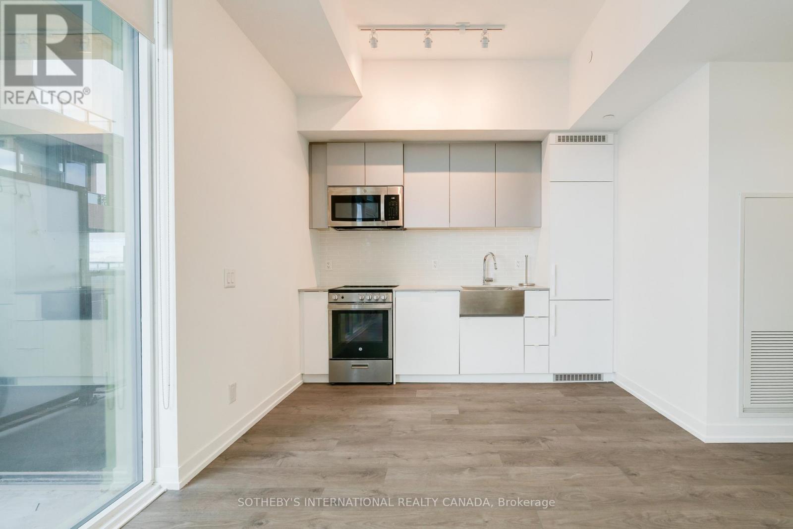 1011 - 270 Dufferin Street, Toronto, Ontario  M6K 0H8 - Photo 13 - W12577086