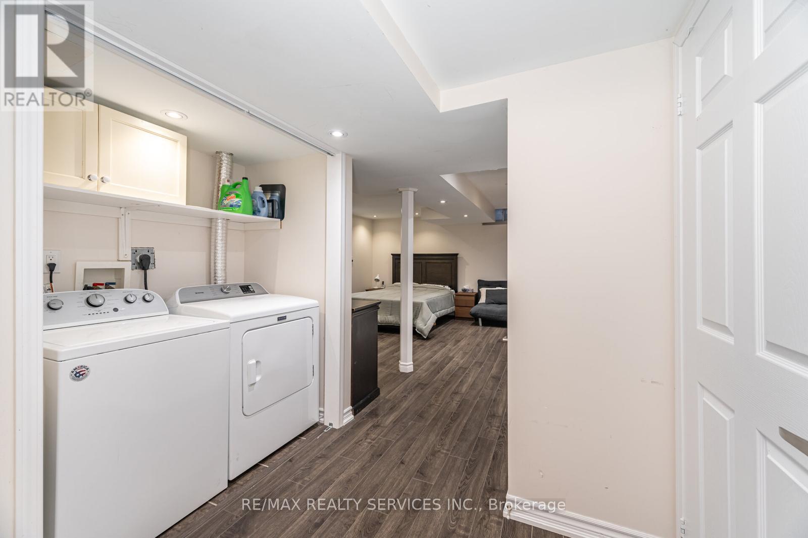 9 Kimberley Crescent, Brampton, Ontario  L6R 1T6 - Photo 23 - W12577090