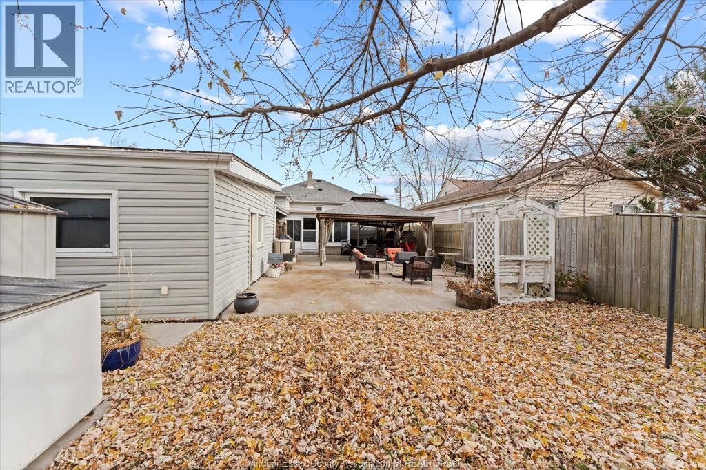 1987 Balfour Boulevard, Windsor, Ontario  N8T 2S4 - Photo 31 - 25030565