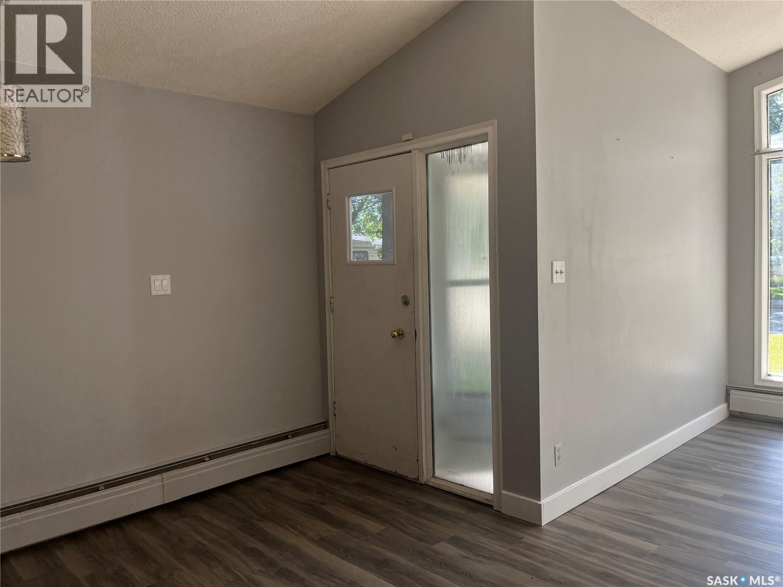 133 Halifax Street N, Regina, Saskatchewan  S4R 2W5 - Photo 21 - SK015806