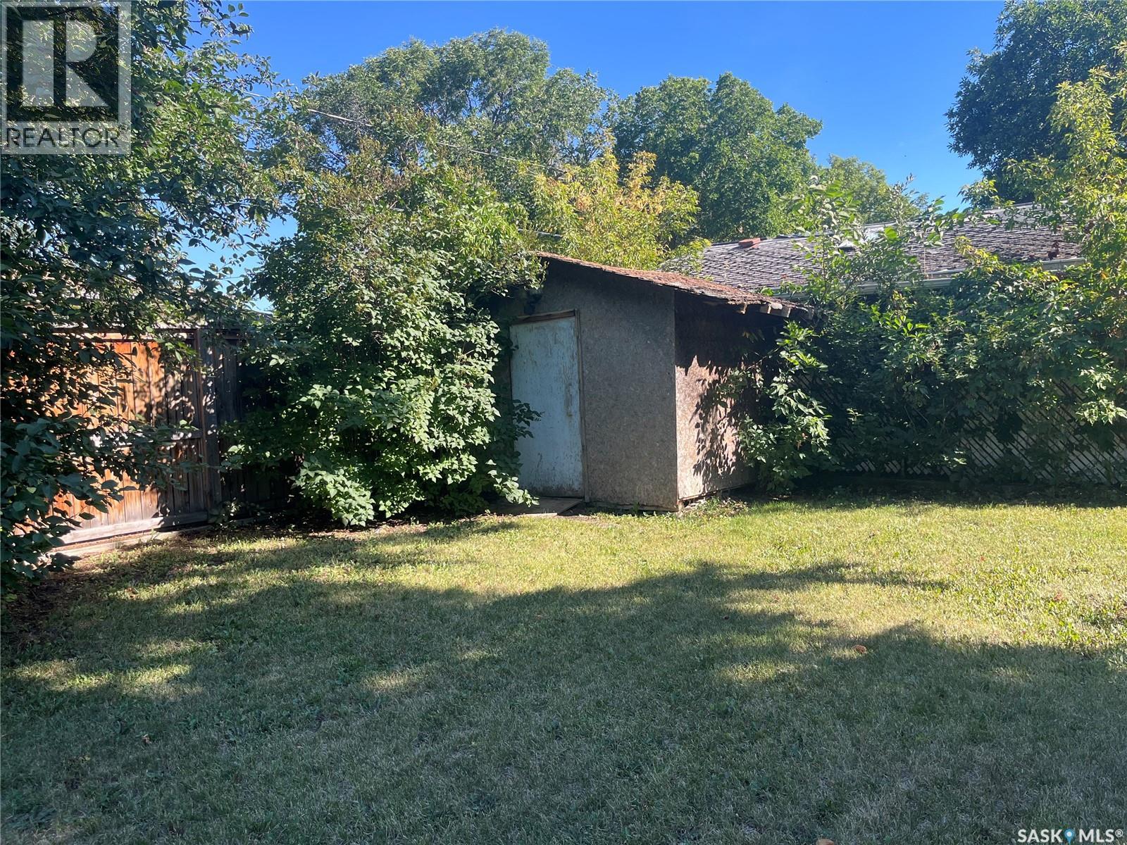 133 Halifax Street N, Regina, Saskatchewan  S4R 2W5 - Photo 8 - SK015806