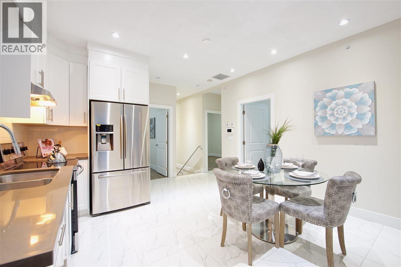 215 E 64TH AVENUE, Vancouver, British Columbia