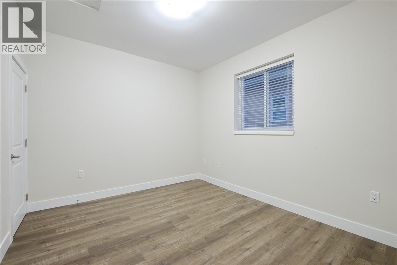 215 E 64th Avenue, Vancouver, British Columbia  V5X 2M5 - Photo 14 - R3070085