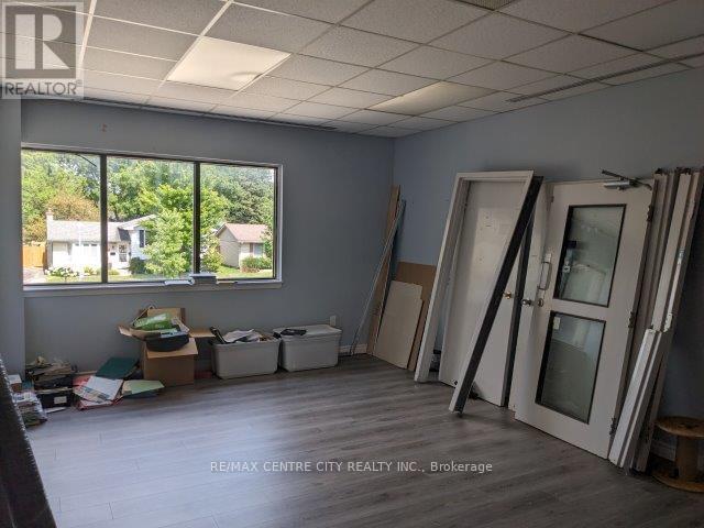 202 - 1555 Glenora Drive, London North, Ontario  N5X 1V7 - Photo 5 - X12577108