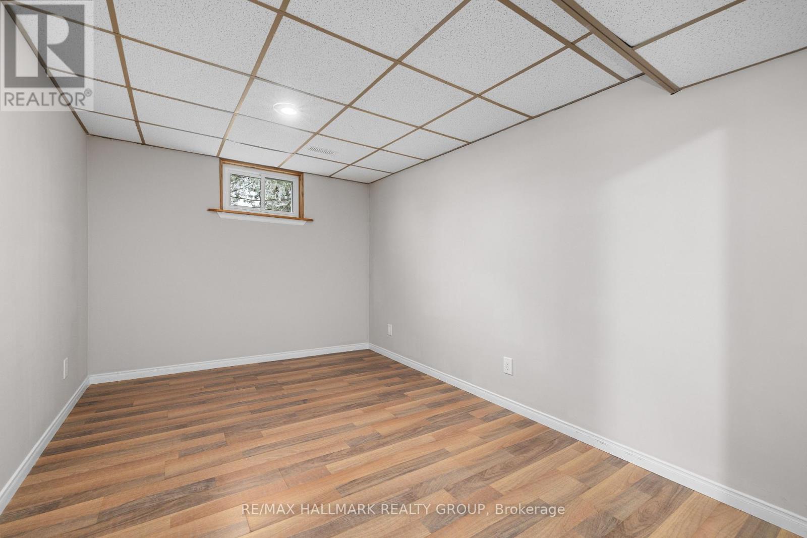 1050 Barnett Drive, Ottawa, Ontario  K4C 1C7 - Photo 21 - X12577122