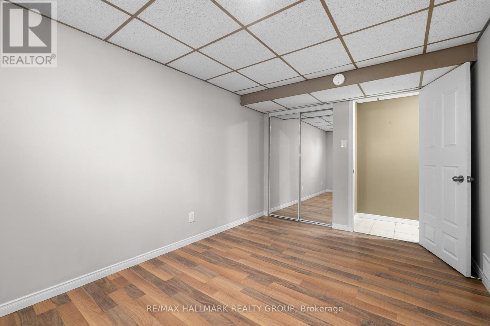 1050 Barnett Drive, Ottawa, Ontario  K4C 1C7 - Photo 22 - X12577122